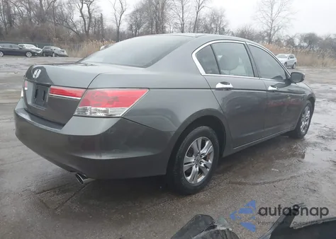 2011 Honda Accord 2.4 Lx-P z USA, uszkodzony, nr VIN 1HGCP2F44BA084885